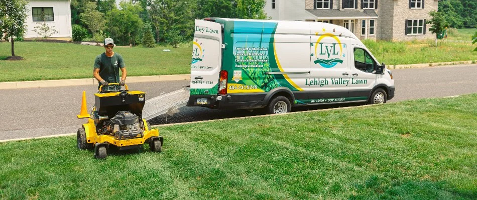 Lawn in Fullerton, PA, receiving professional fertilizer treatment.
